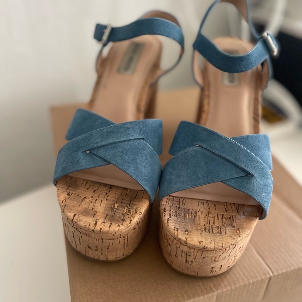 Steve Madden Brava Blue Suede Platform Heels - Picture 2 of 7